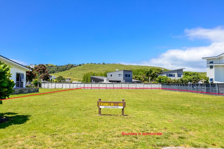 Photo of property in 20 Taumata Road, Omaha, 0986