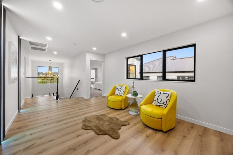 Photo of property in 35 Park Green Avenue, Rosehill, Papakura, 2113