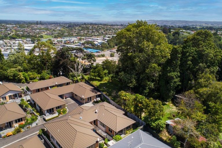 Photo of property in 4/17 Simmonds Grove, Greerton, Tauranga, 3112