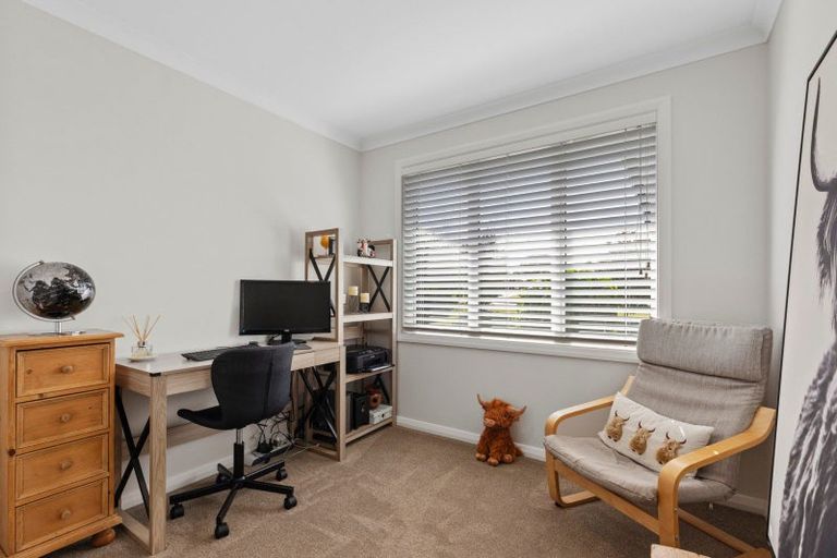 Photo of property in 9 Goldstone Place, Omokoroa, 3114