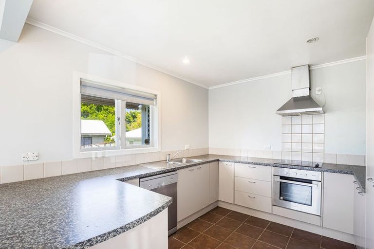 Photo of property in 255 Te Atatu Road, Te Atatu South, Auckland, 0610