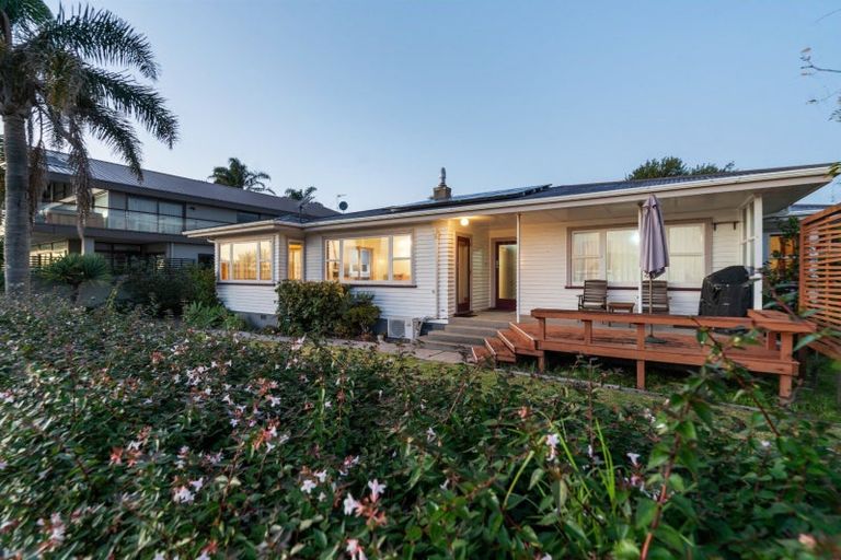 Photo of property in 102 Harbour Drive, Otumoetai, Tauranga, 3110