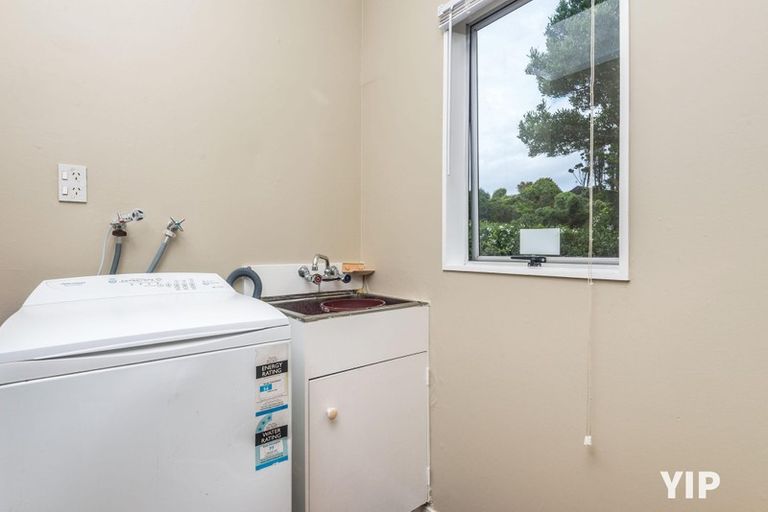 Photo of property in 85 Mark Avenue, Paparangi, Wellington, 6037