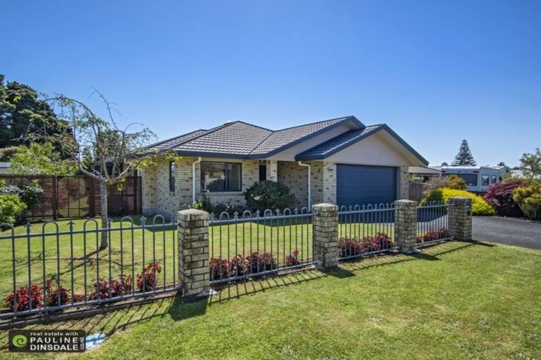 Photo of property in 9 Conifer Grove, Te Kamo, Whangarei, 0112