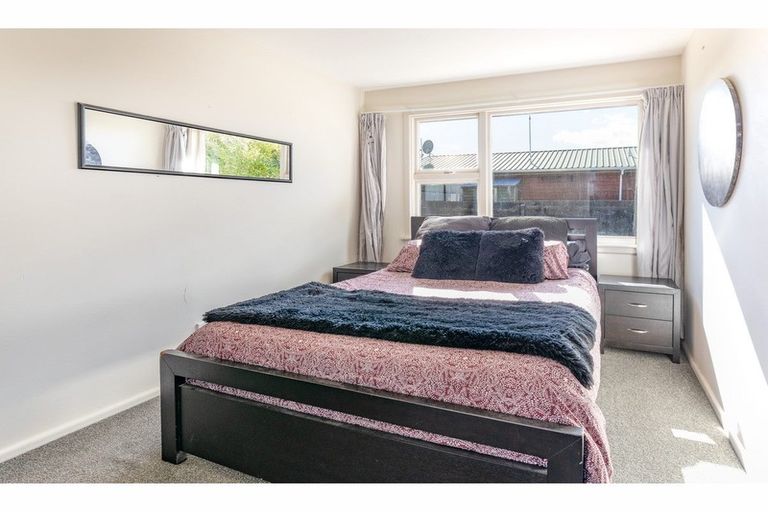 Photo of property in 100 Bridge Street, New Brighton, Christchurch, 8061