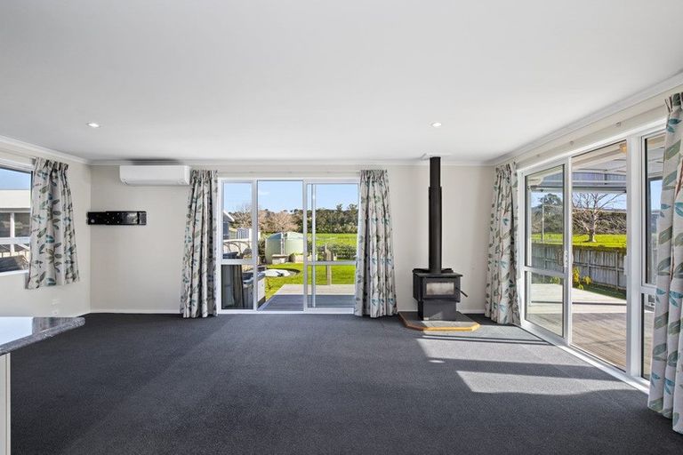 Photo of property in 56 Kowhai Avenue, Kaiaua, Pokeno, 2473