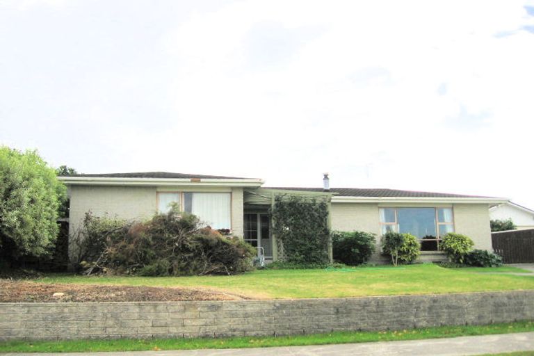 Photo of property in 90 Freyberg Avenue, Tamatea, Napier, 4112