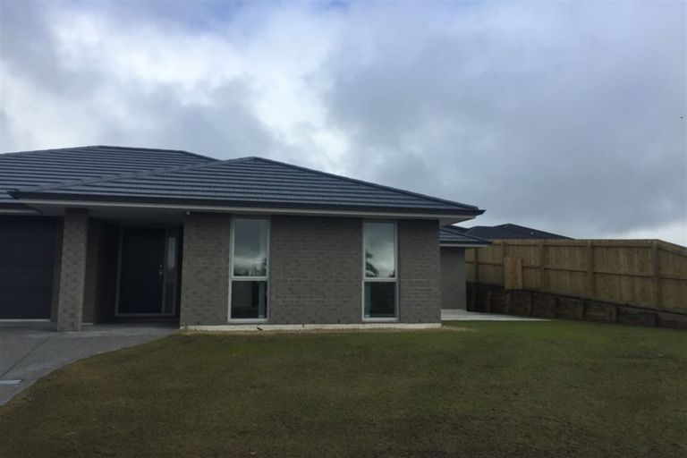 Photo of property in 162 Waikite Road, Welcome Bay, Tauranga, 3175