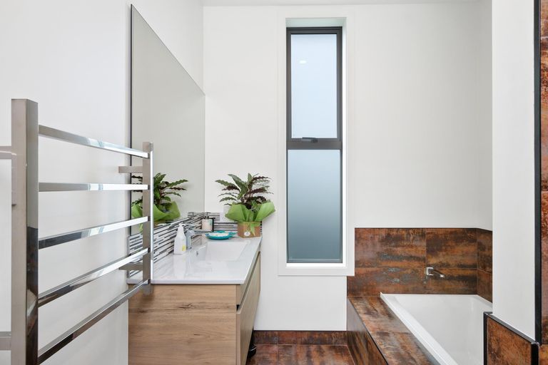 Photo of property in 44 Broadway Road, Waihi Beach, 3611