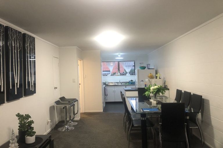 Photo of property in 2/24 Longford Street, Mount Wellington, Auckland, 1060