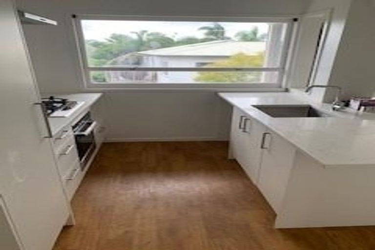 Photo of property in 1/57a Northboro Road, Belmont, Auckland, 0622