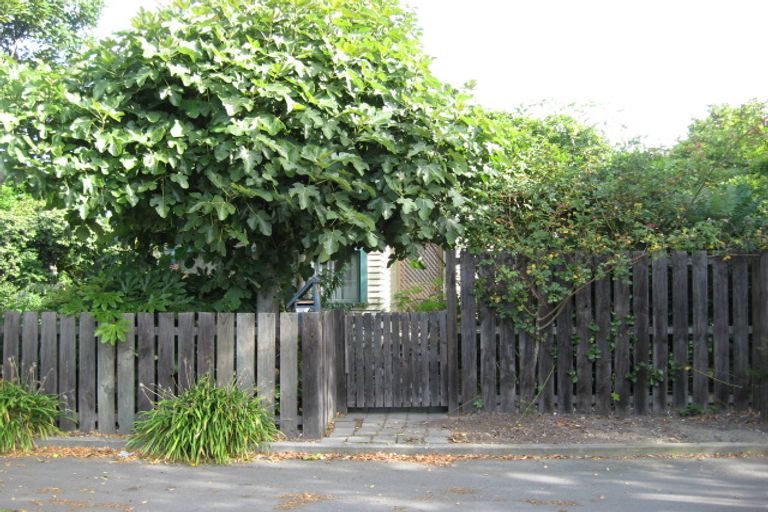 Photo of property in 114 Charles Street, Waltham, Christchurch, 8011