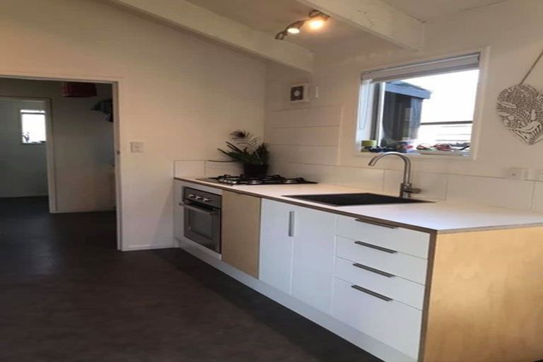 Photo of property in 32a Jennifer Street, Bryndwr, Christchurch, 8053