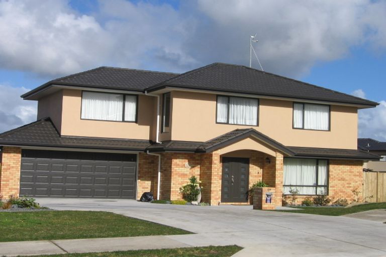 Photo of property in 39 Speyside Crescent, Flat Bush, Auckland, 2016