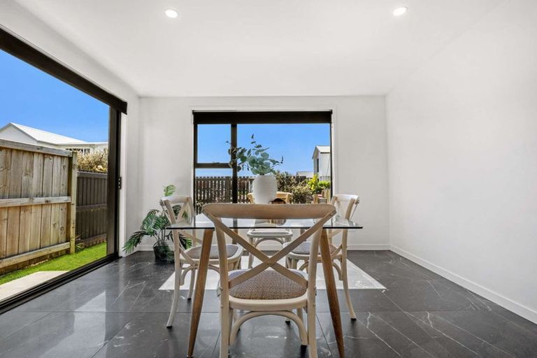 Photo of property in 27 Te Paea Crescent, Papamoa Beach, Papamoa, 3118