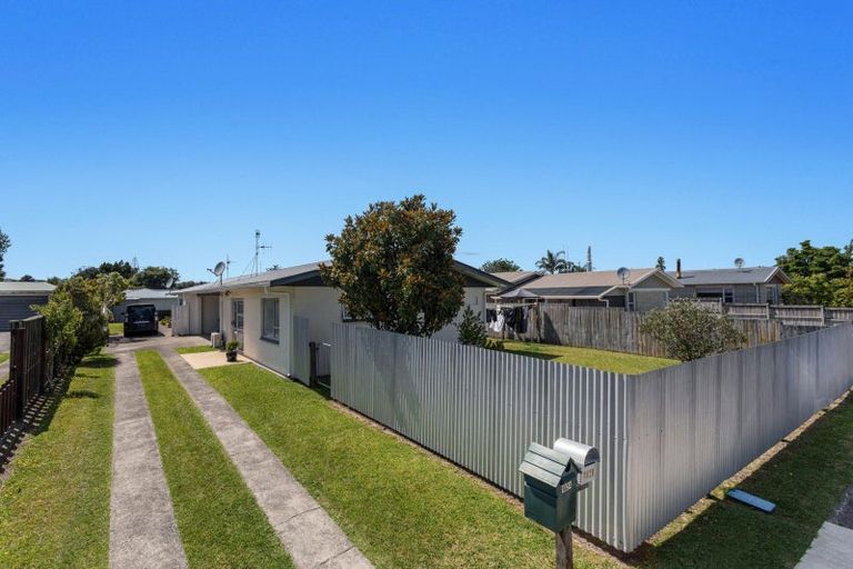 Photo of property in 102a Riverside Drive, Whakatane, 3120