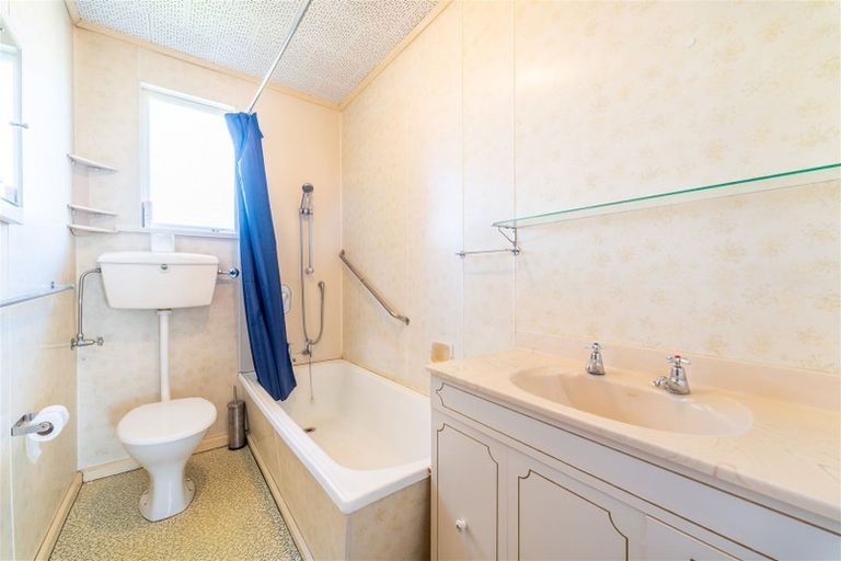 Photo of property in 1-4/18 Douglas Street, Highfield, Timaru, 7910