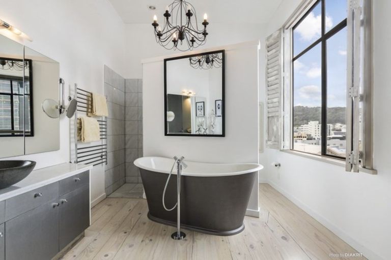 Photo of property in 5/5 Tory Street, Te Aro, Wellington, 6011