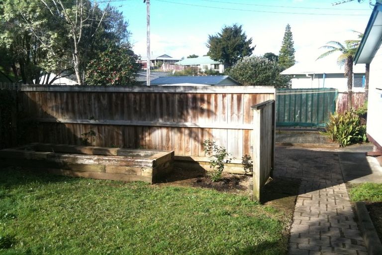 Photo of property in 26 Carey Street, Maeroa, Hamilton, 3200