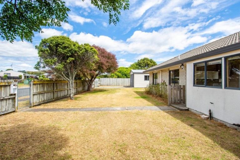 Photo of property in 1 Jasper Way, Papamoa Beach, Papamoa, 3118