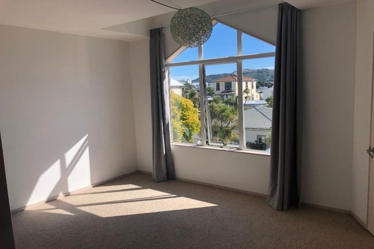 Photo of property in 2/33 Hiropi Street, Newtown, Wellington, 6021