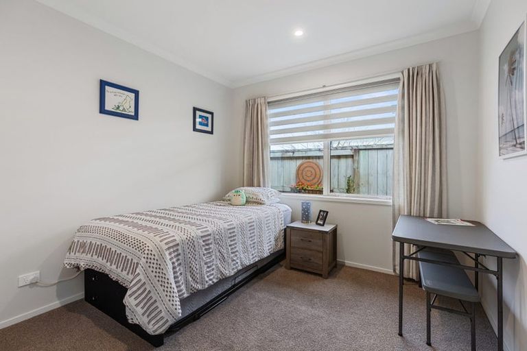 Photo of property in 77 Sandhurst Drive, Papamoa Beach, Papamoa, 3118