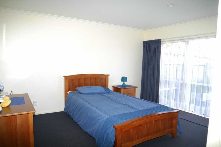 Photo of property in 114b Arawhata Road, Paraparaumu, 5032