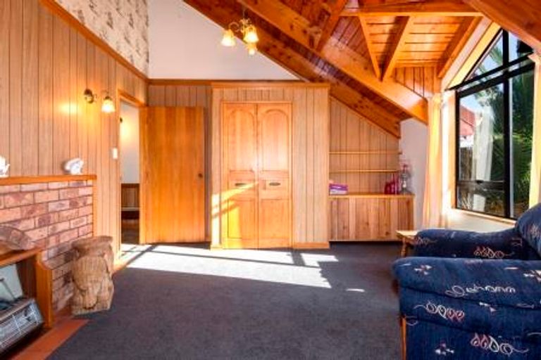 Photo of property in 106 Windsor Road, Bellevue, Tauranga, 3110