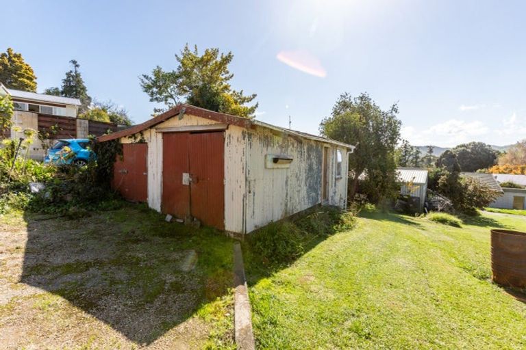 Photo of property in 28 Claremont Avenue, Paeroa, 3600