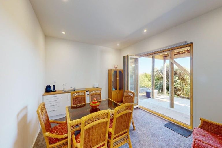 Photo of property in 5 Somerset Grove, Waitarere Beach, Levin, 5510