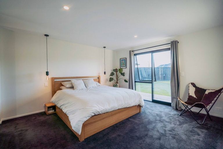 Photo of property in 5 Tahi Street, Albert Town, Wanaka, 9305