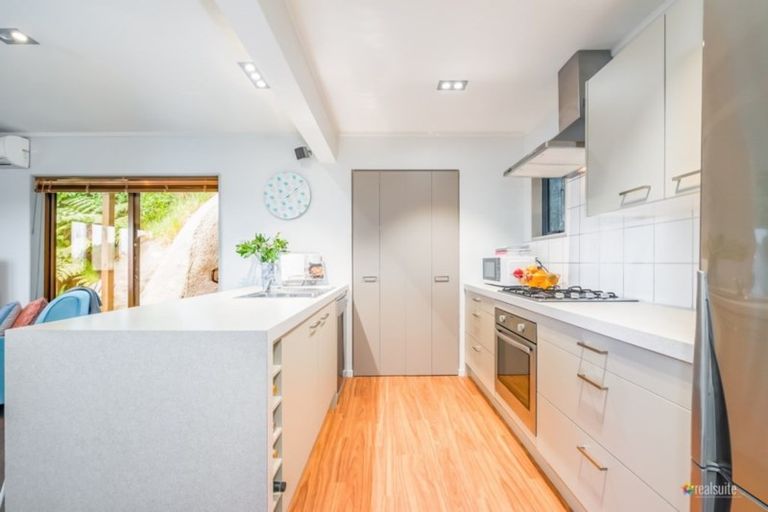 Photo of property in 1/37 Parnell Street, Fairfield, Lower Hutt, 5011