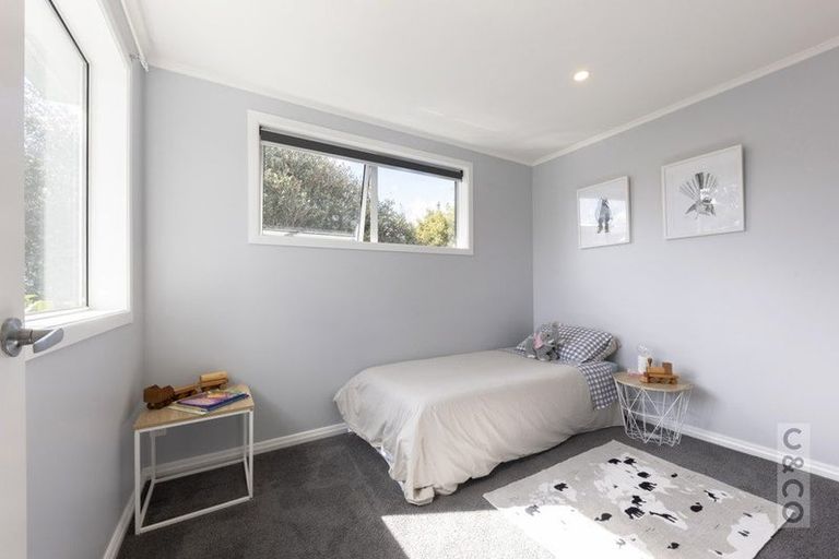 Photo of property in 23 Kaipara Portage Road, Riverhead, 0820