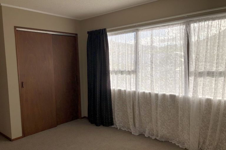 Photo of property in 2/7 Crawford Crescent, Te Kamo, Whangarei, 0112