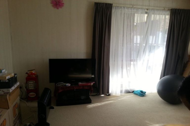 Photo of property in 1/16 Troon Place, Papatoetoe, Auckland, 2025