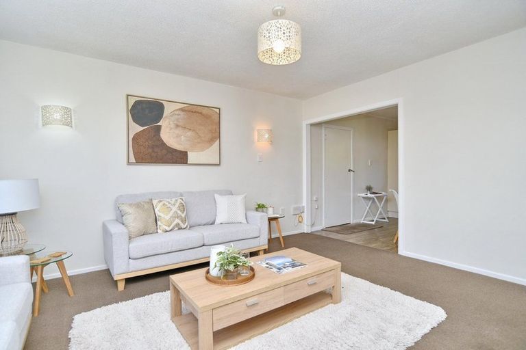 Photo of property in 51a Rayburn Avenue, Papanui, Christchurch, 8053