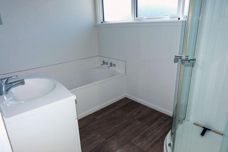 Photo of property in 6 London Street, Weston, Oamaru, 9401