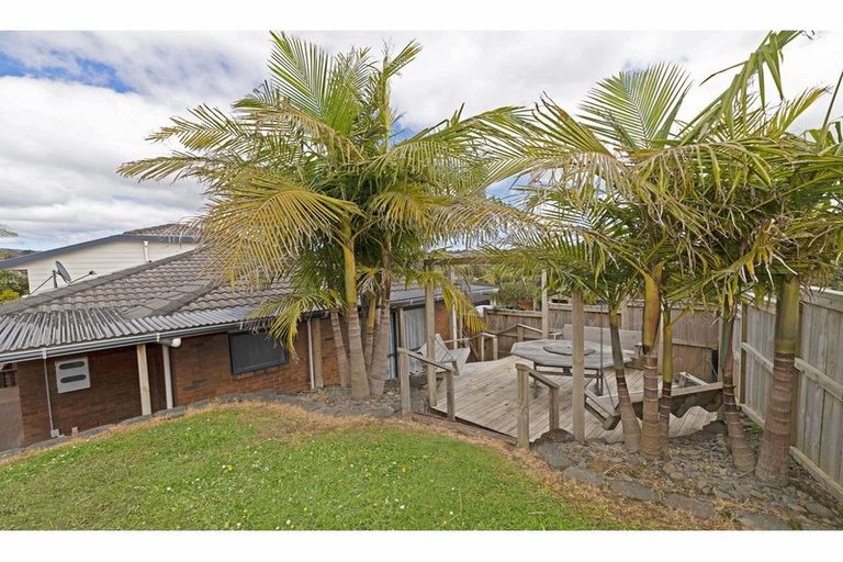 Photo of property in 29 Chadlington Avenue, Henderson, Auckland, 0612