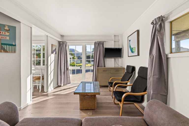 Photo of property in 65 Harper Road, Waimarama, Havelock North, 4294