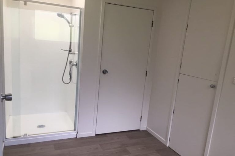 Photo of property in 22 Glenelg Road, Red Beach, 0932