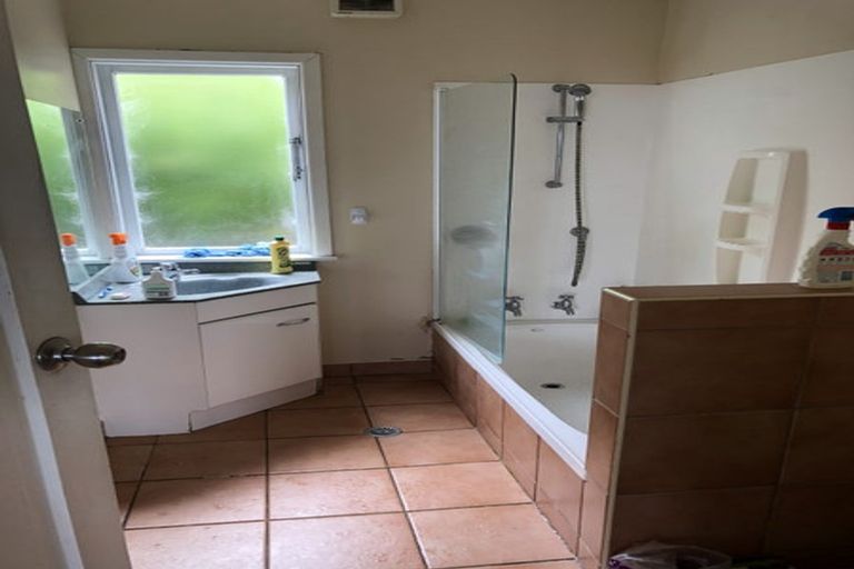 Photo of property in 112 Rakau Road, Hataitai, Wellington, 6021