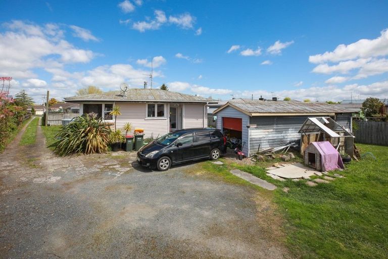 Photo of property in 37 Normandy Avenue, Melville, Hamilton, 3206
