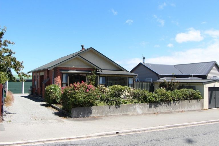 Photo of property in 6 College Road, Parkside, Timaru, 7910