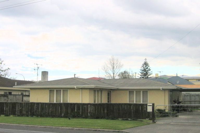 Photo of property in 574 Fraser Street, Greerton, Tauranga, 3112