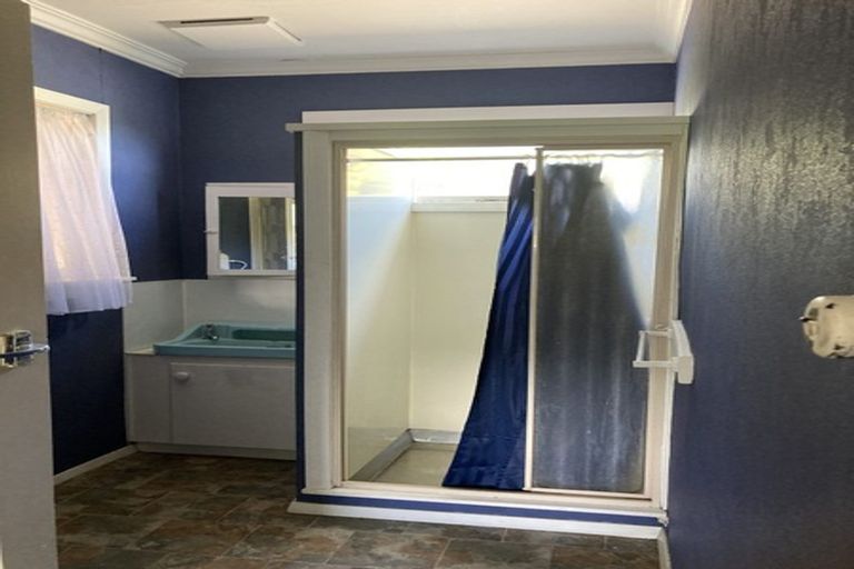 Photo of property in State Highway 3, Mimi, Urenui, 4377