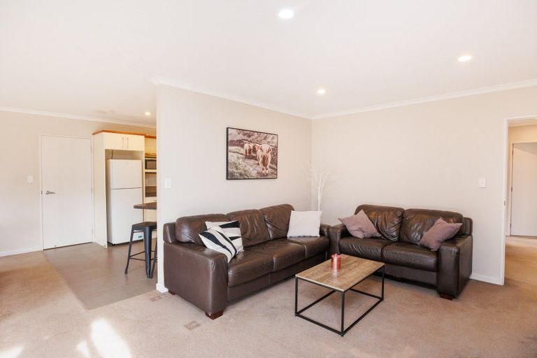 Photo of property in 449a Featherston Street, Palmerston North, 4414