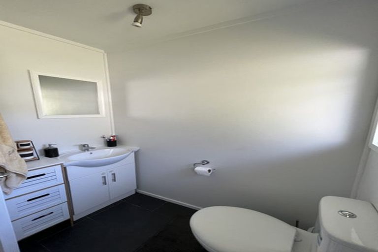 Photo of property in 1/85 Stredwick Drive, Torbay, Auckland, 0630