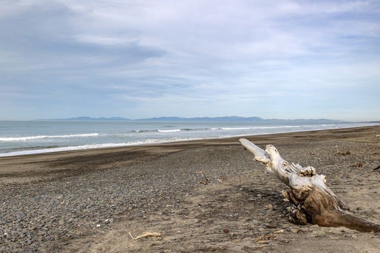 Photo of property in 165 Kings Road, Leithfield, 7481