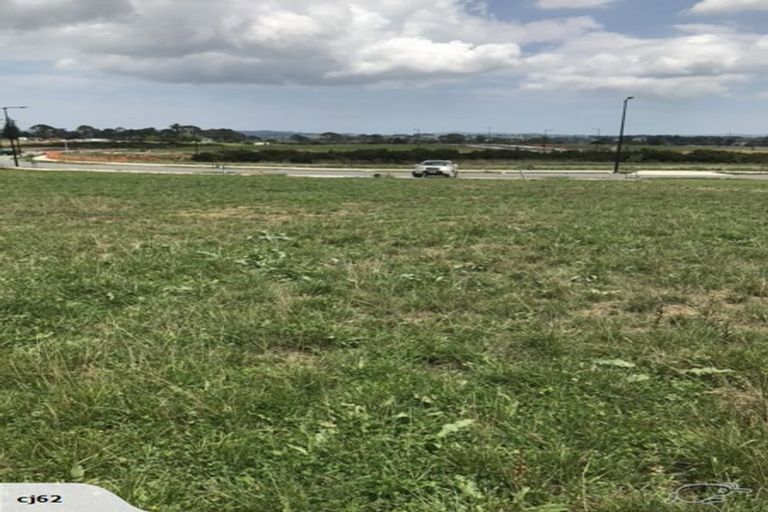 Photo of property in 19 Wheriko Avenue, Glenbrook, 2681