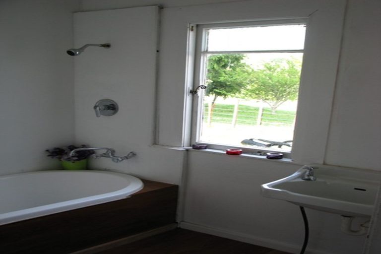 Photo of property in 4 Terrace Street, Matawai, 4075